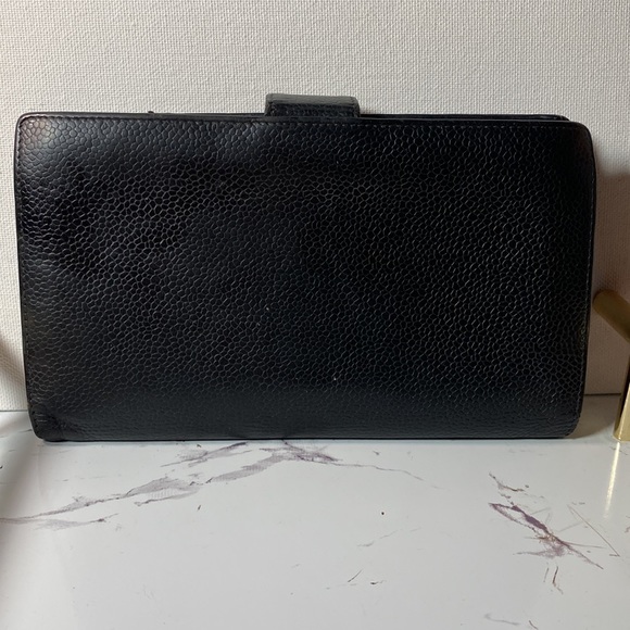 Authentic Chanel Classic n Black Caviar Leather Cc French Kisslock Wallet - Picture 4 of 17